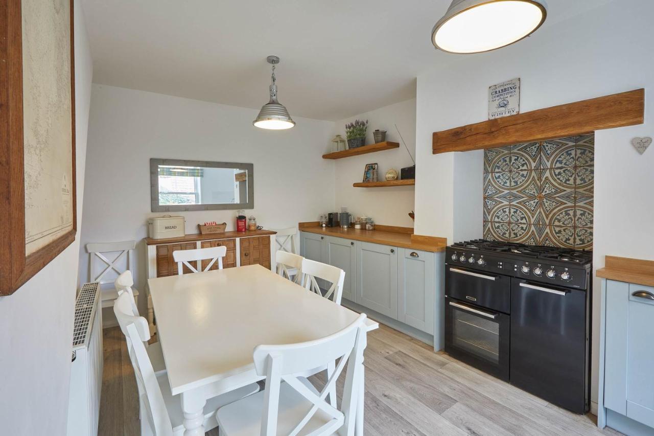 Host & Stay - Adventure House Whitby Kültér fotó